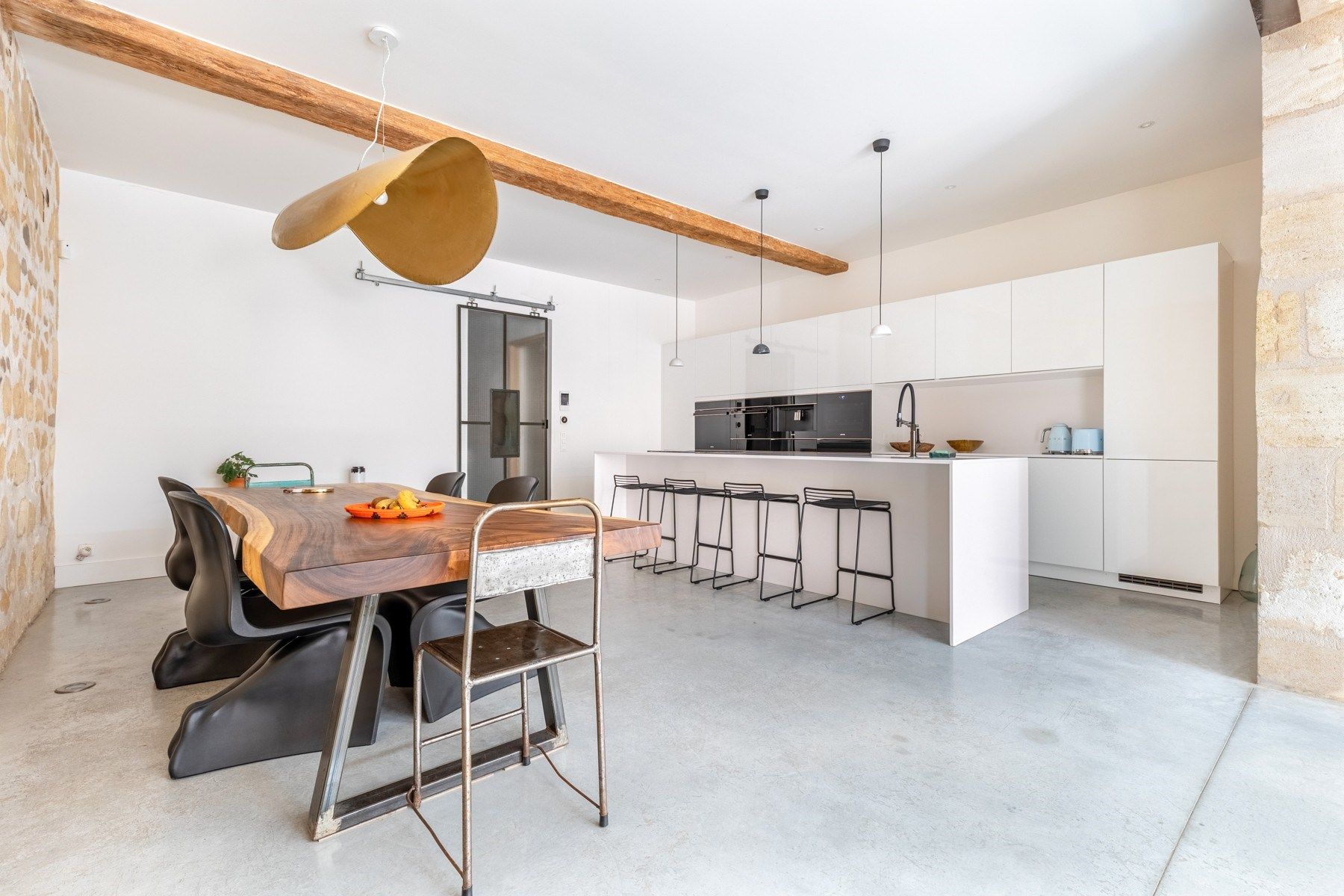 appartement 8 Pièces en vente sur BORDEAUX (33000)