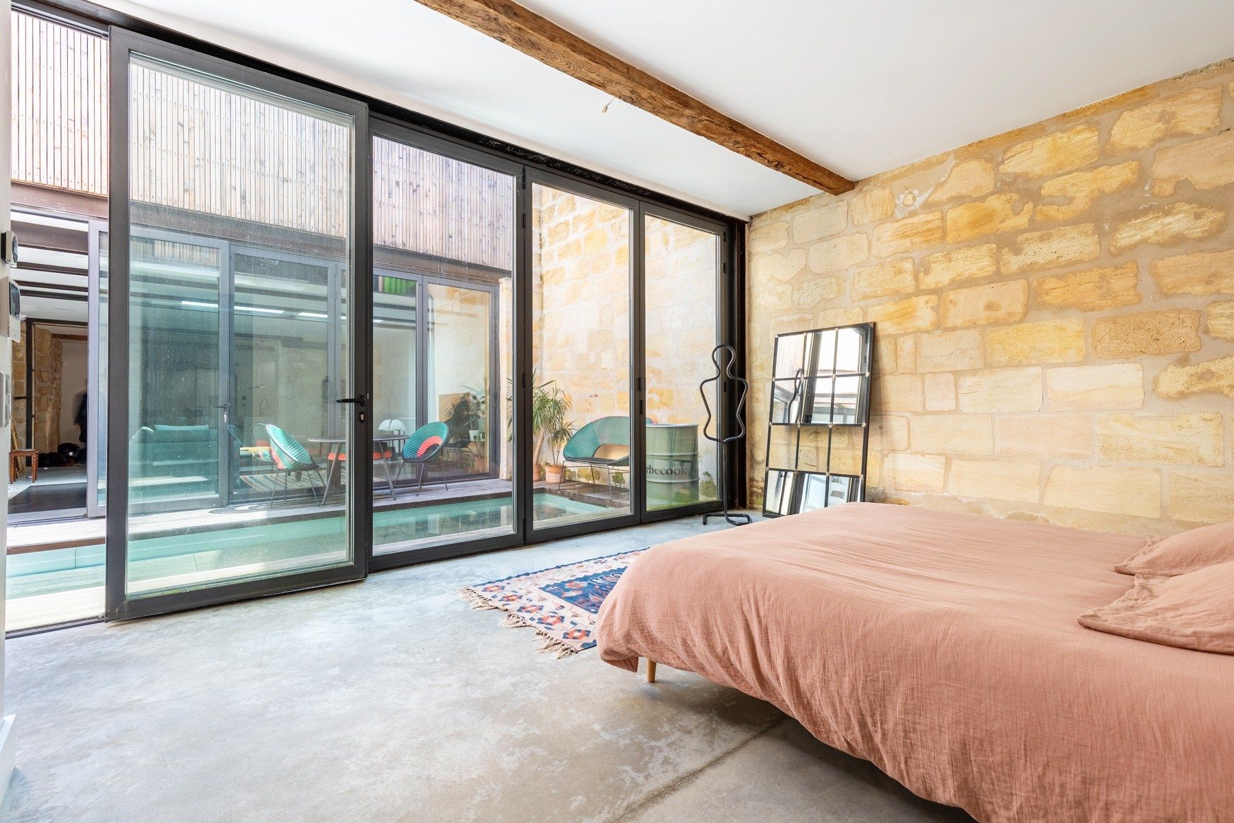 appartement 8 Pièces en vente sur BORDEAUX (33000)