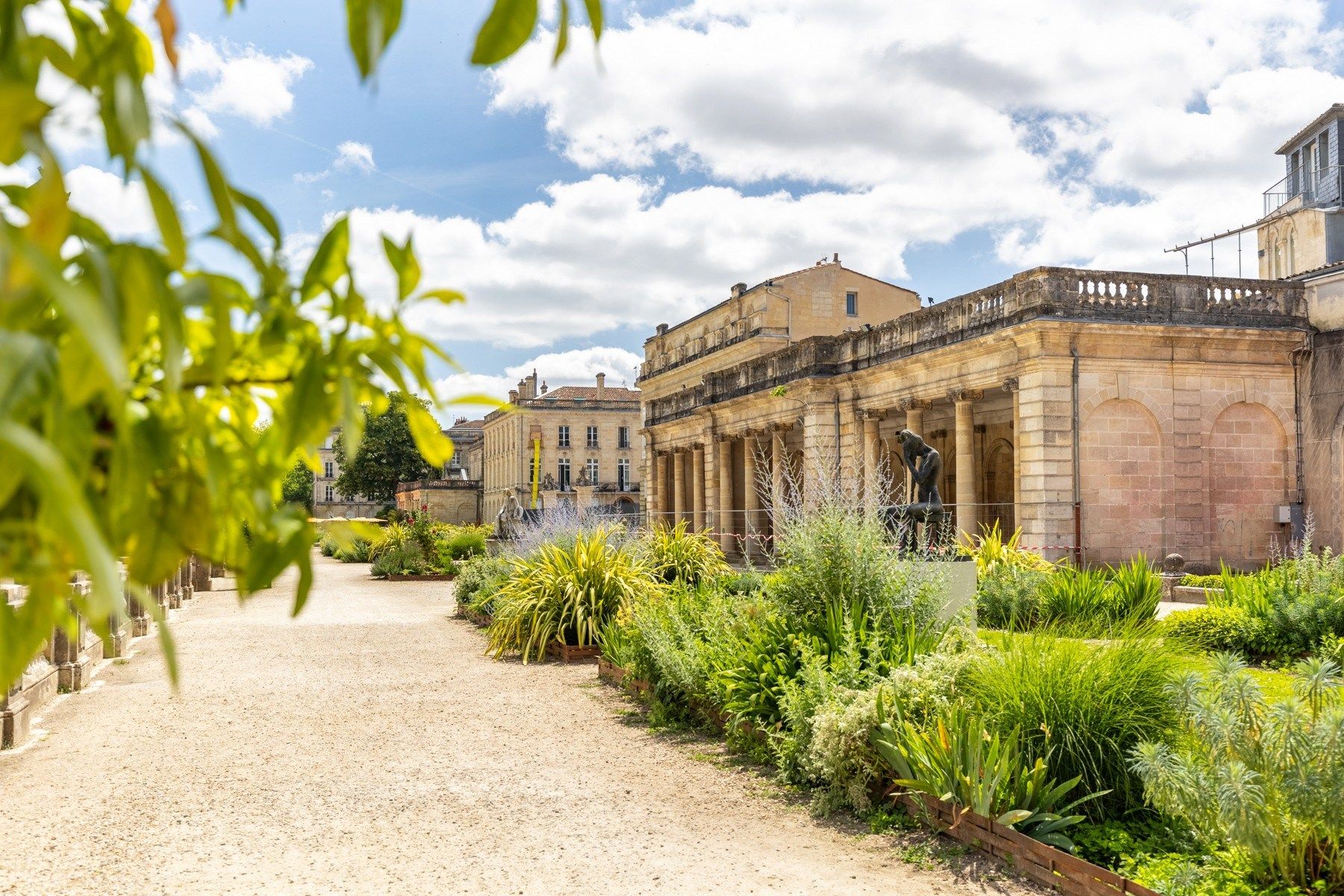 appartement 8 Pièces en vente sur BORDEAUX (33000)