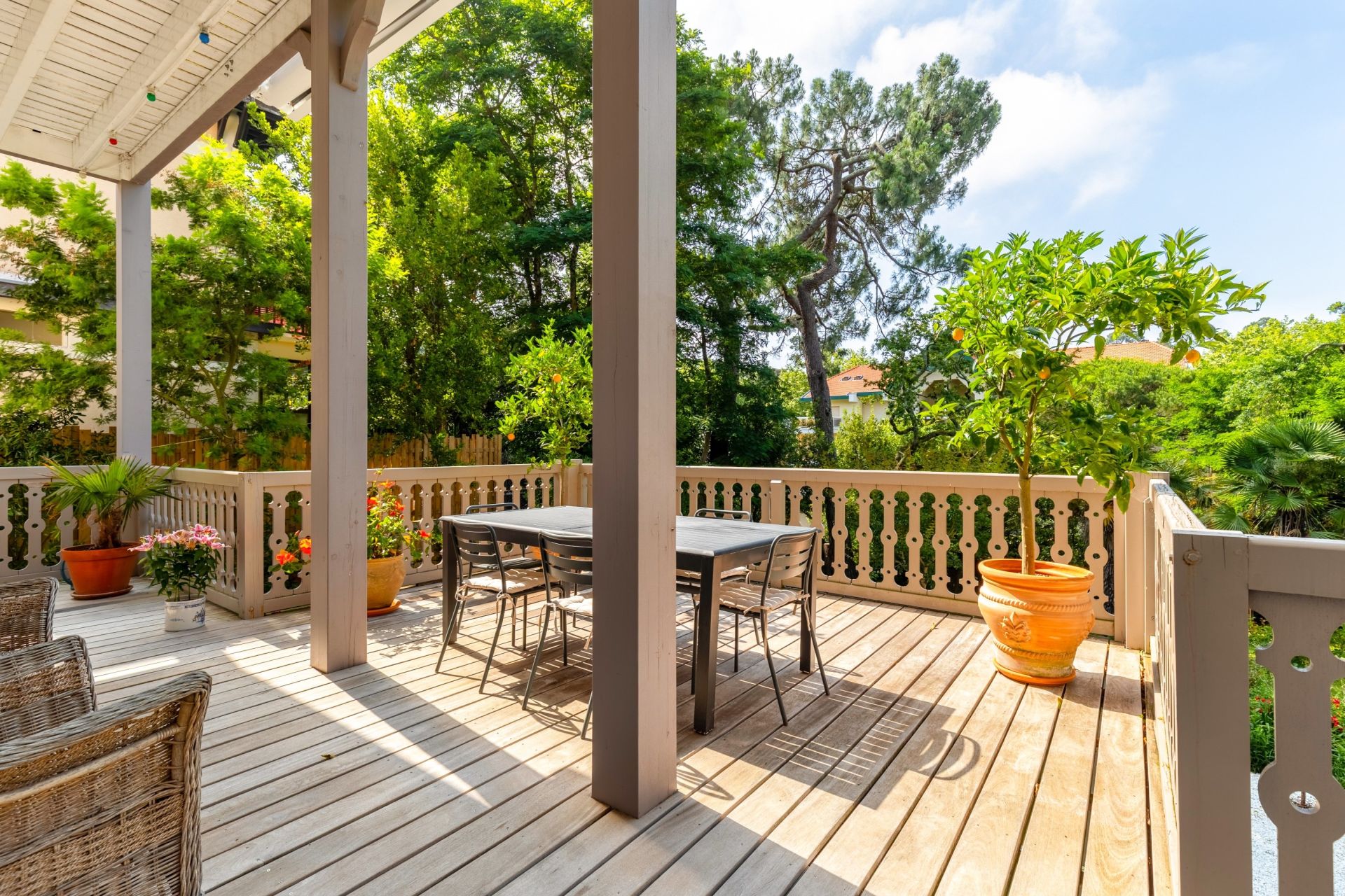 house 9 Rooms for sale on ARCACHON (33120)