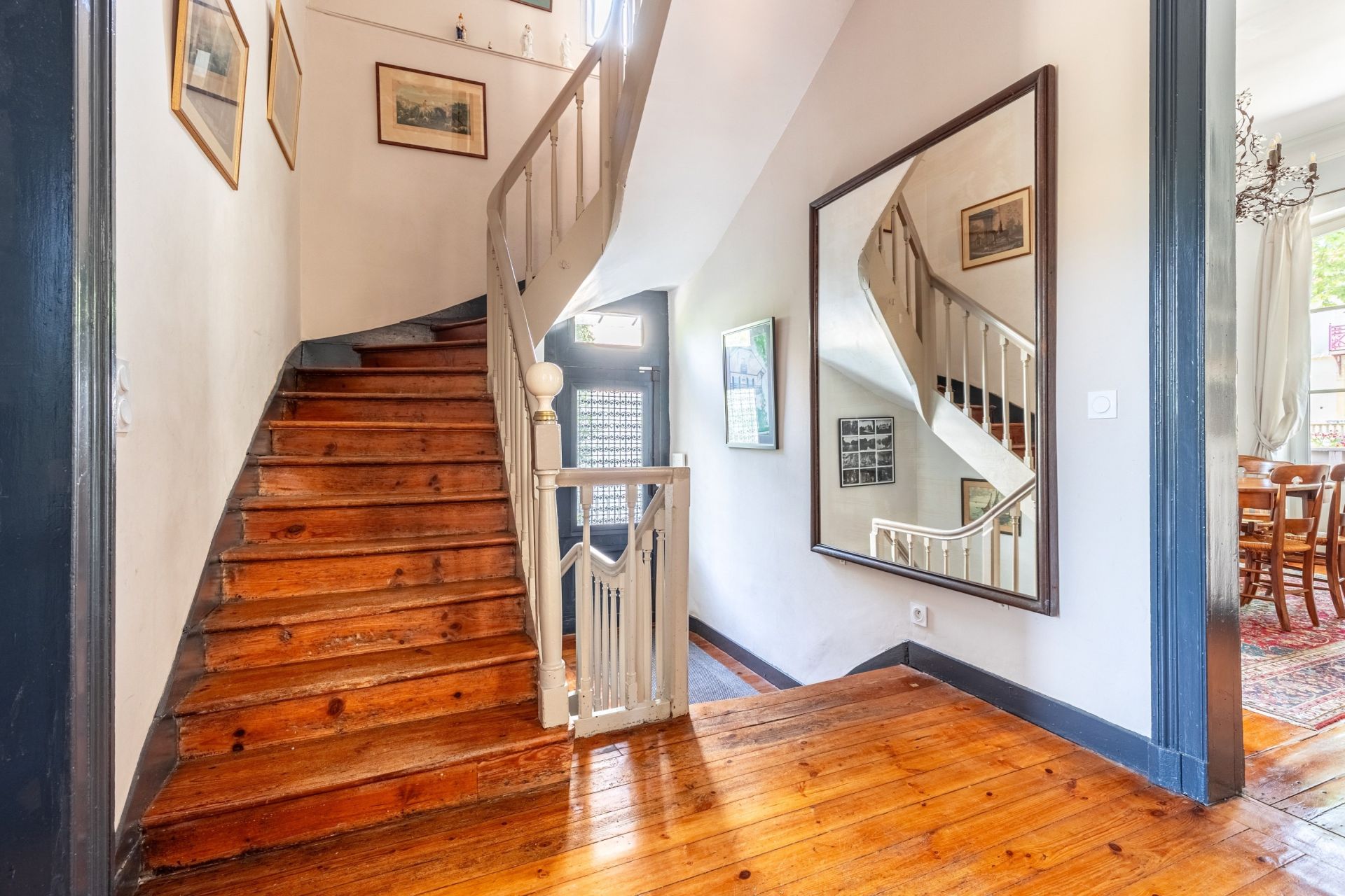 house 9 Rooms for sale on ARCACHON (33120)