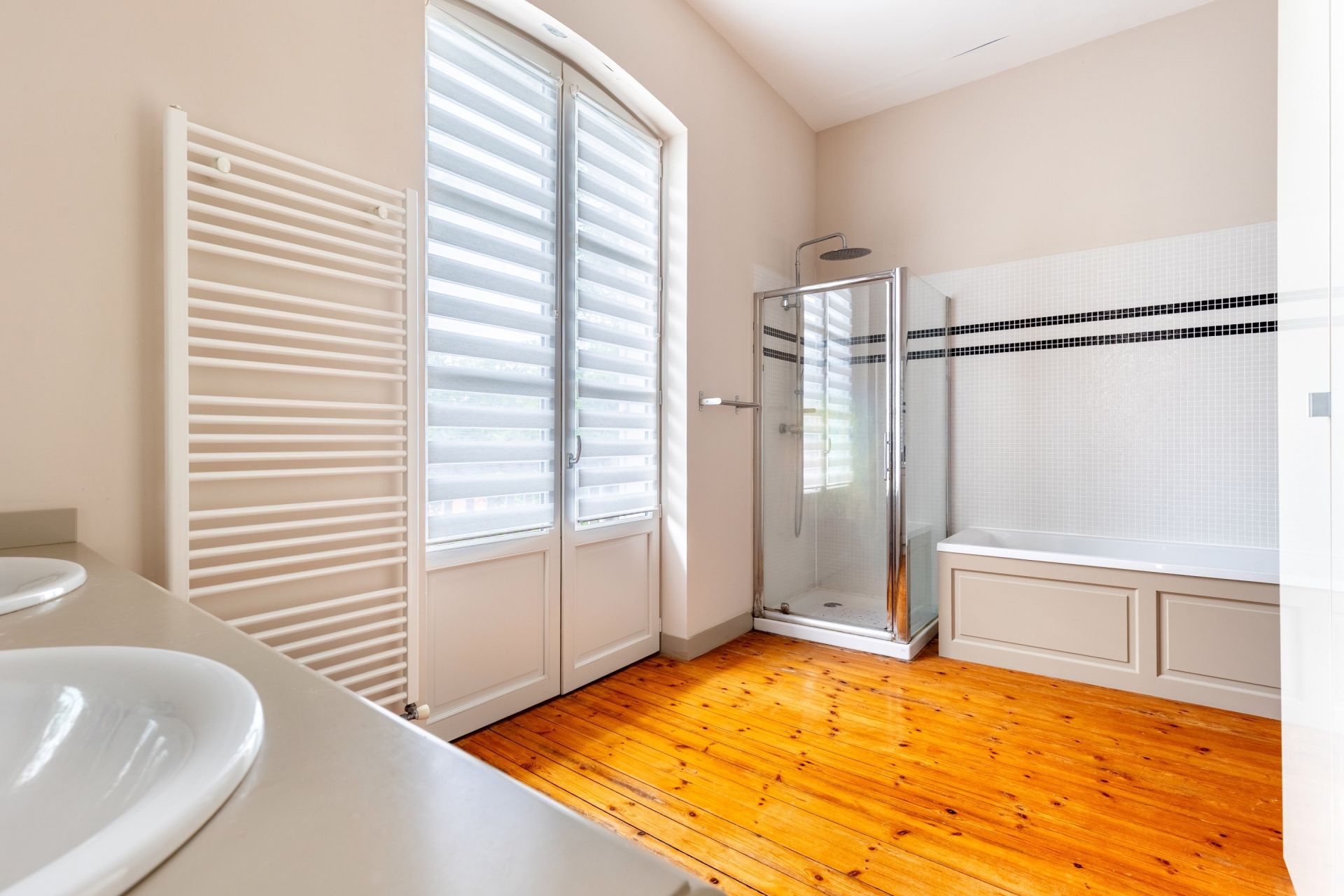 house 9 Rooms for sale on ARCACHON (33120)