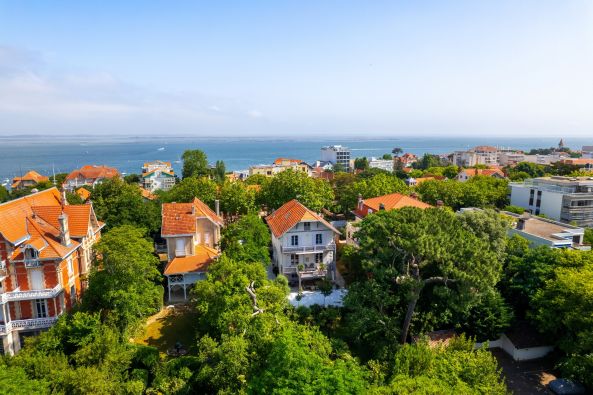 Vente Maison Arcachon 9 Pièces 302 m²