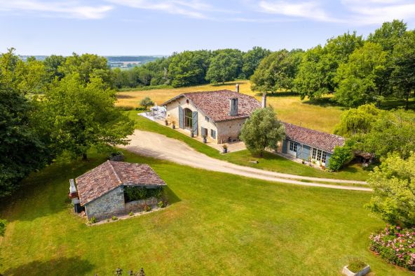 Vente Propriété Bordeaux 7 Pièces 240 m²