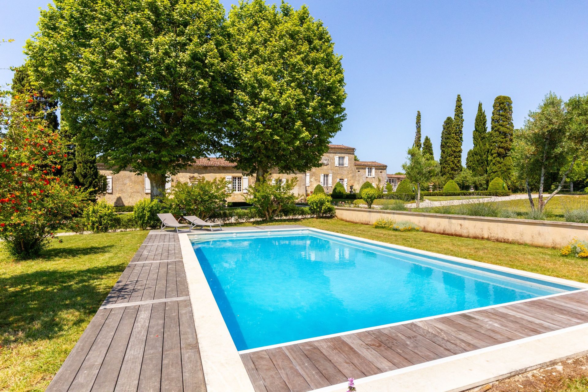 property 10 Rooms for sale on BORDEAUX (33000)