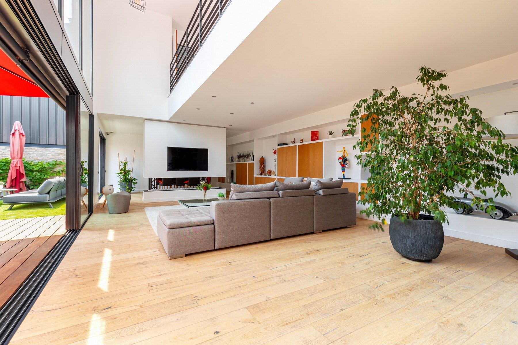 house 6 Rooms for sale on BORDEAUX (33000)