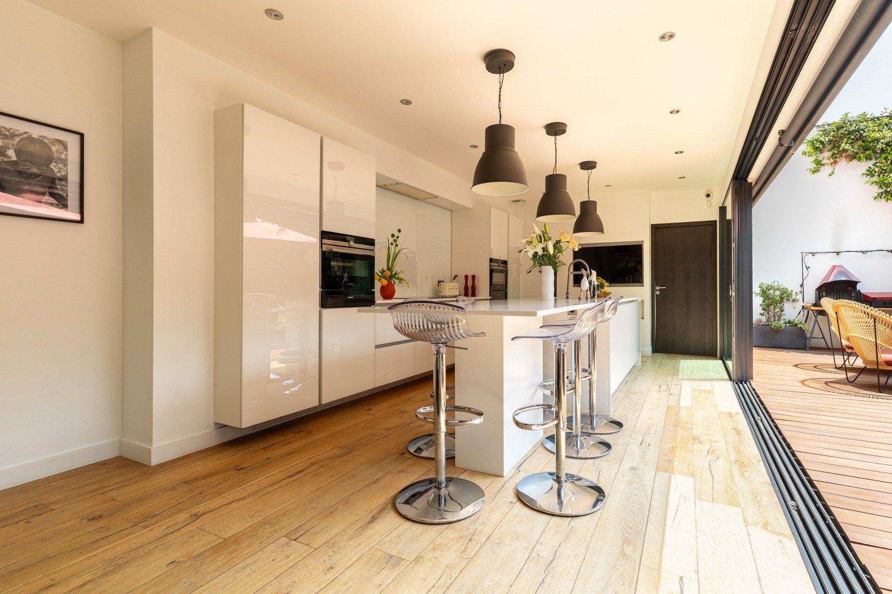 house 6 Rooms for sale on BORDEAUX (33000)