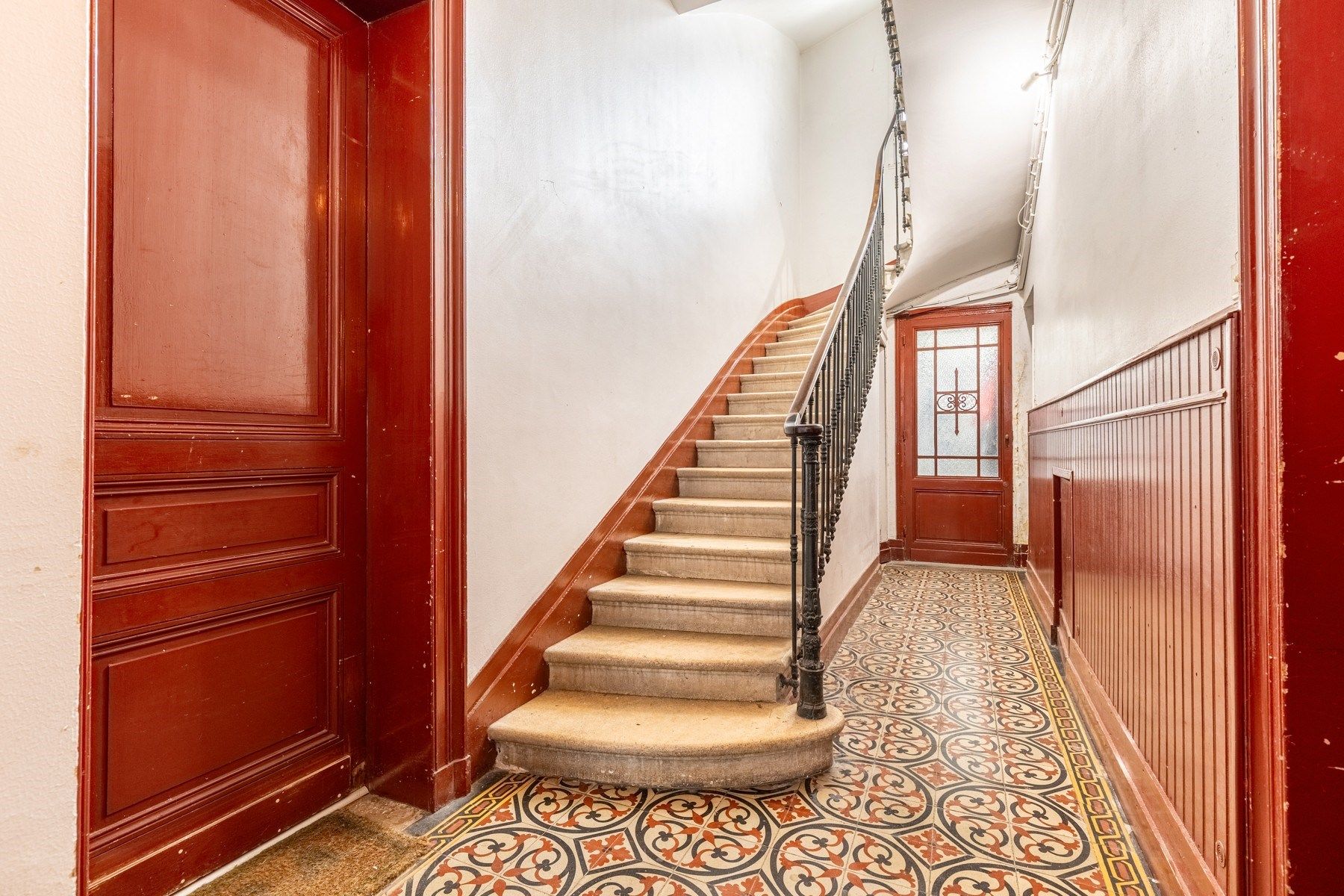 apartment 4 Rooms for sale on BORDEAUX (33000)