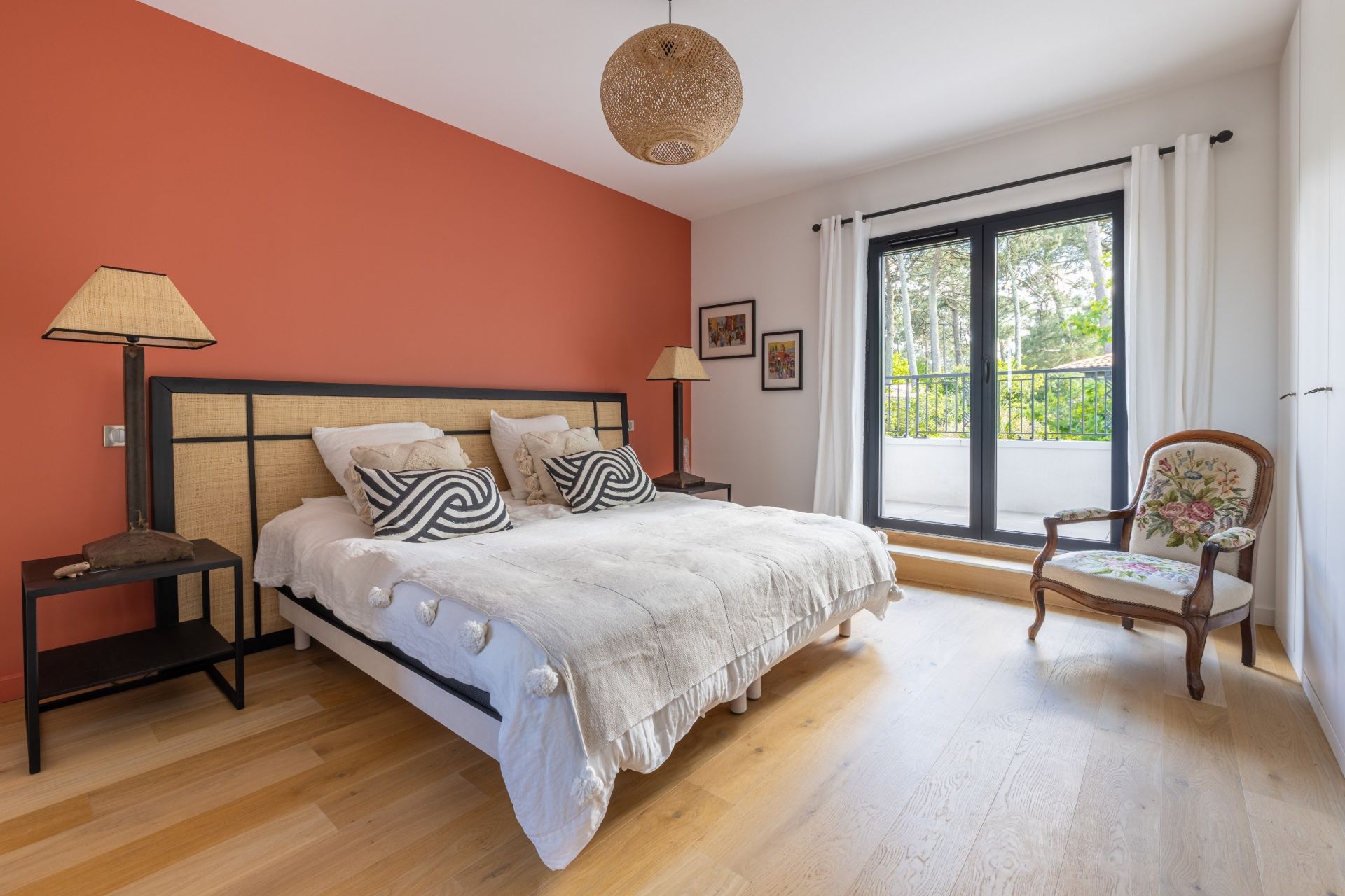 house 7 Rooms for sale on ARCACHON (33120)