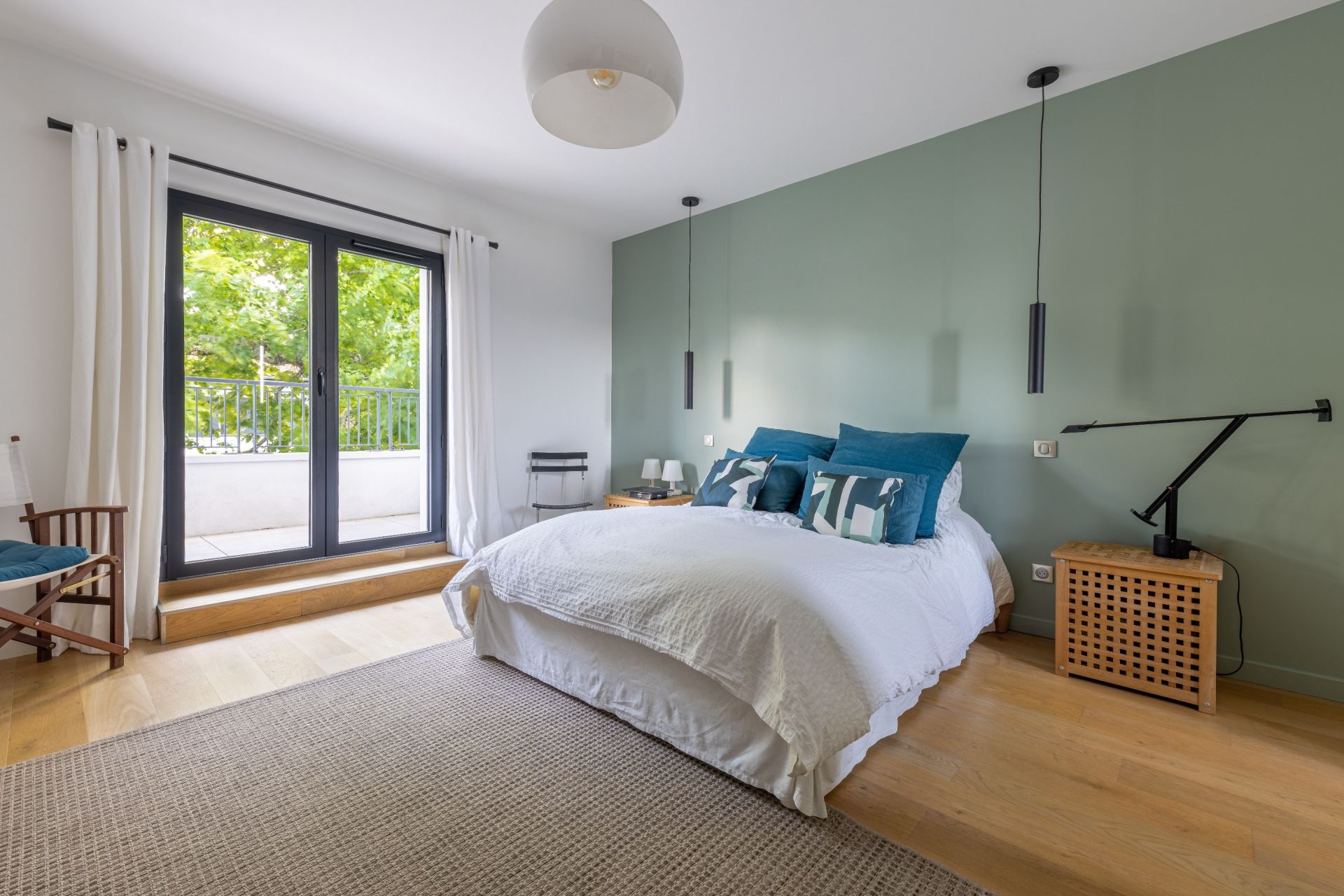 house 7 Rooms for sale on ARCACHON (33120)