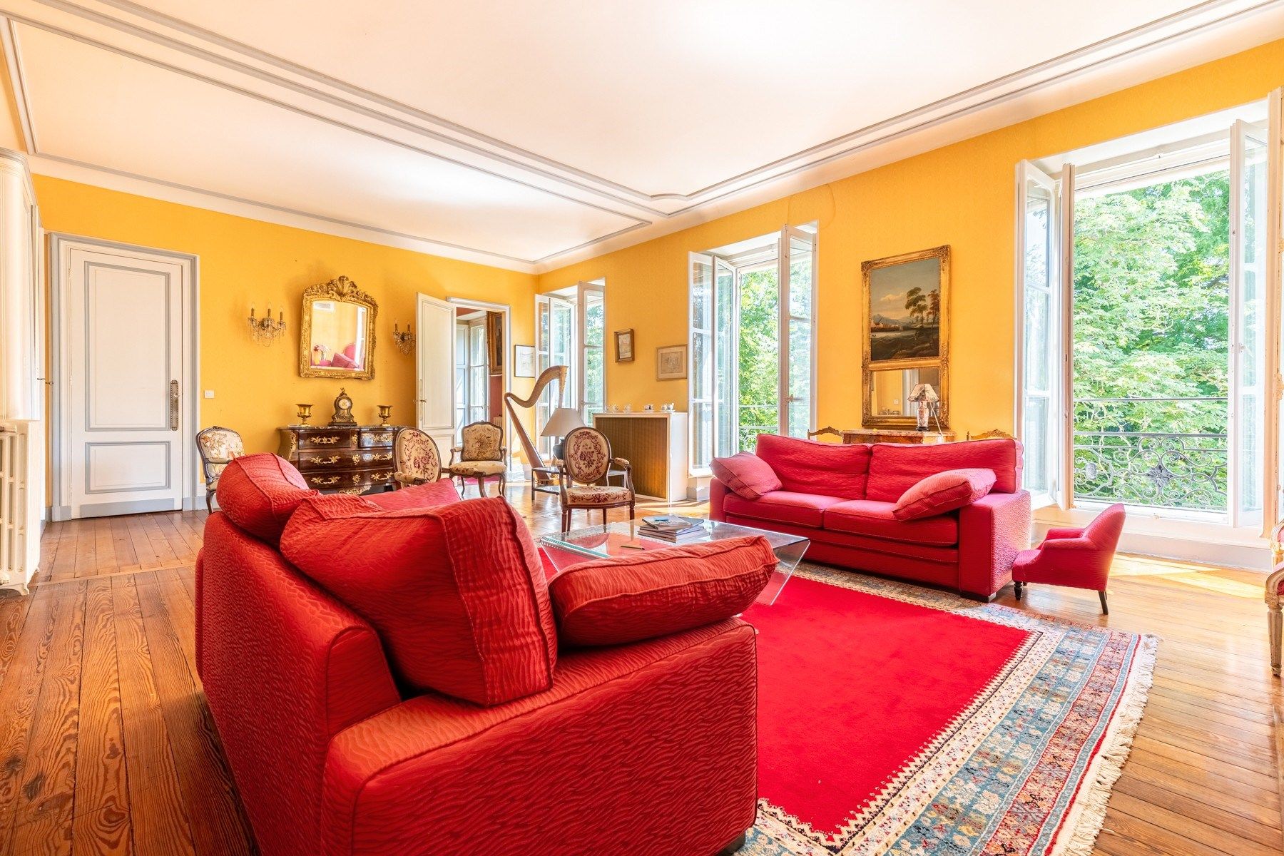 apartment 4 Rooms for sale on BORDEAUX (33000)