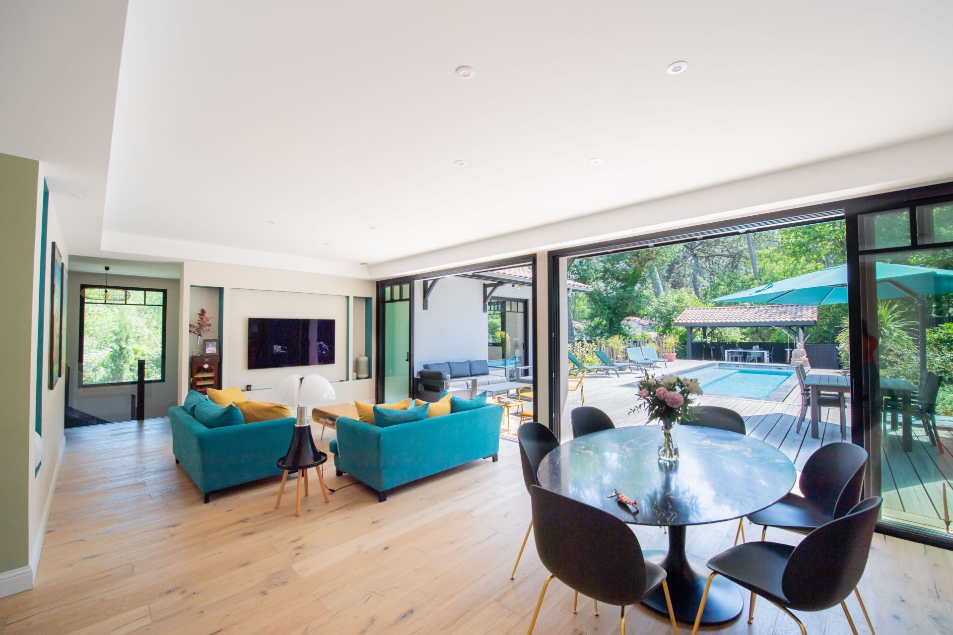 house 5 Rooms for sale on PYLA SUR MER (33115)