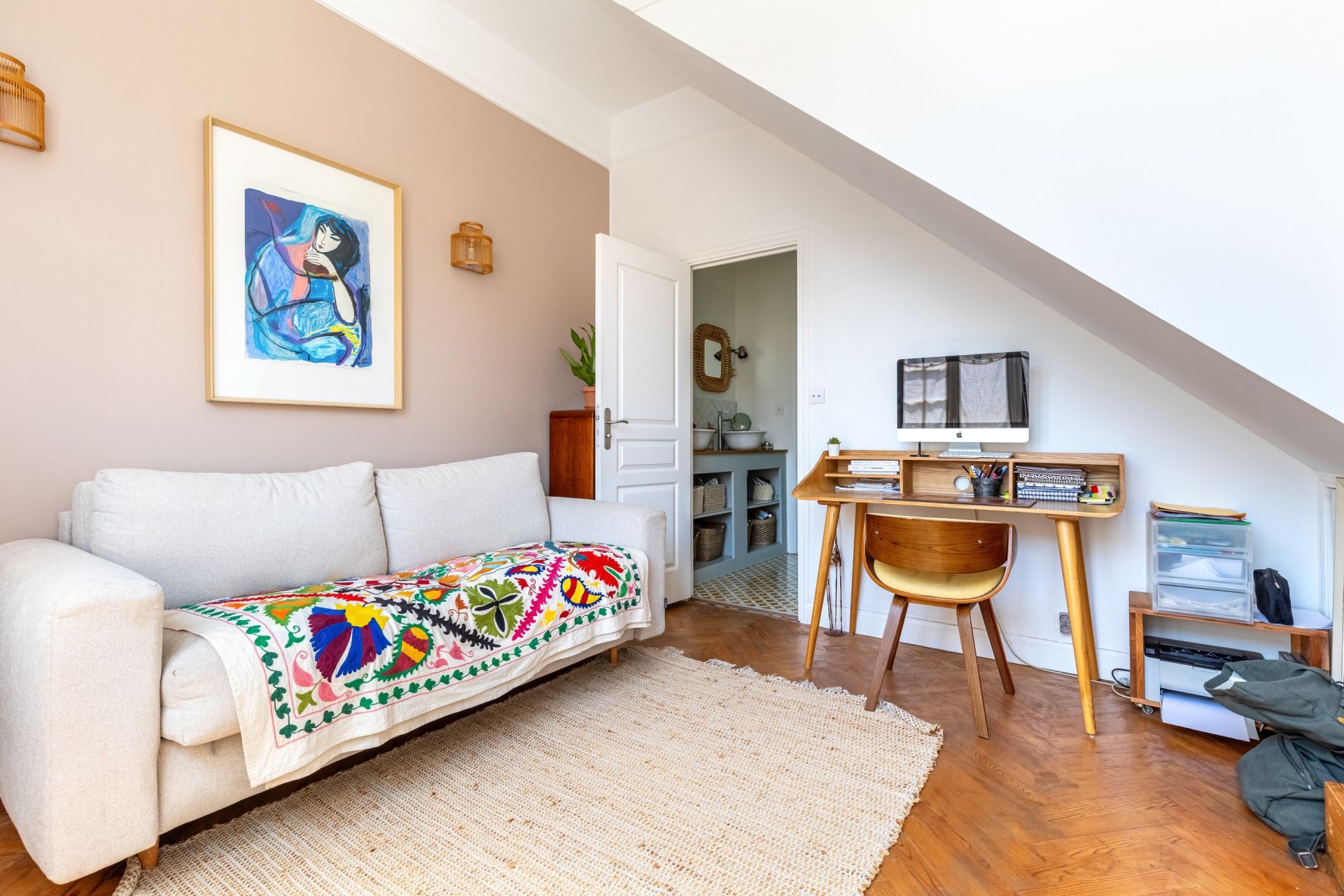 house 6 Rooms for sale on BORDEAUX (33000)