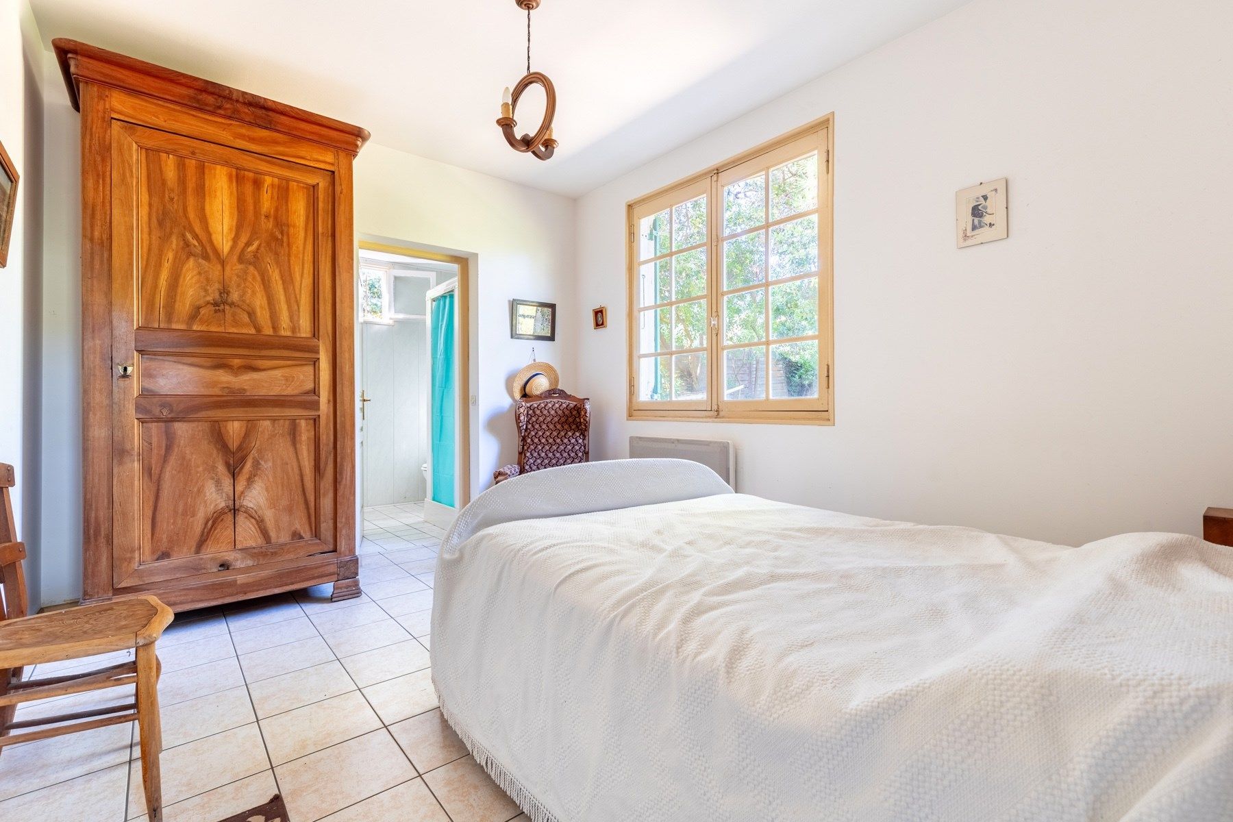 house 5 Rooms for sale on CAP FERRET (33970)