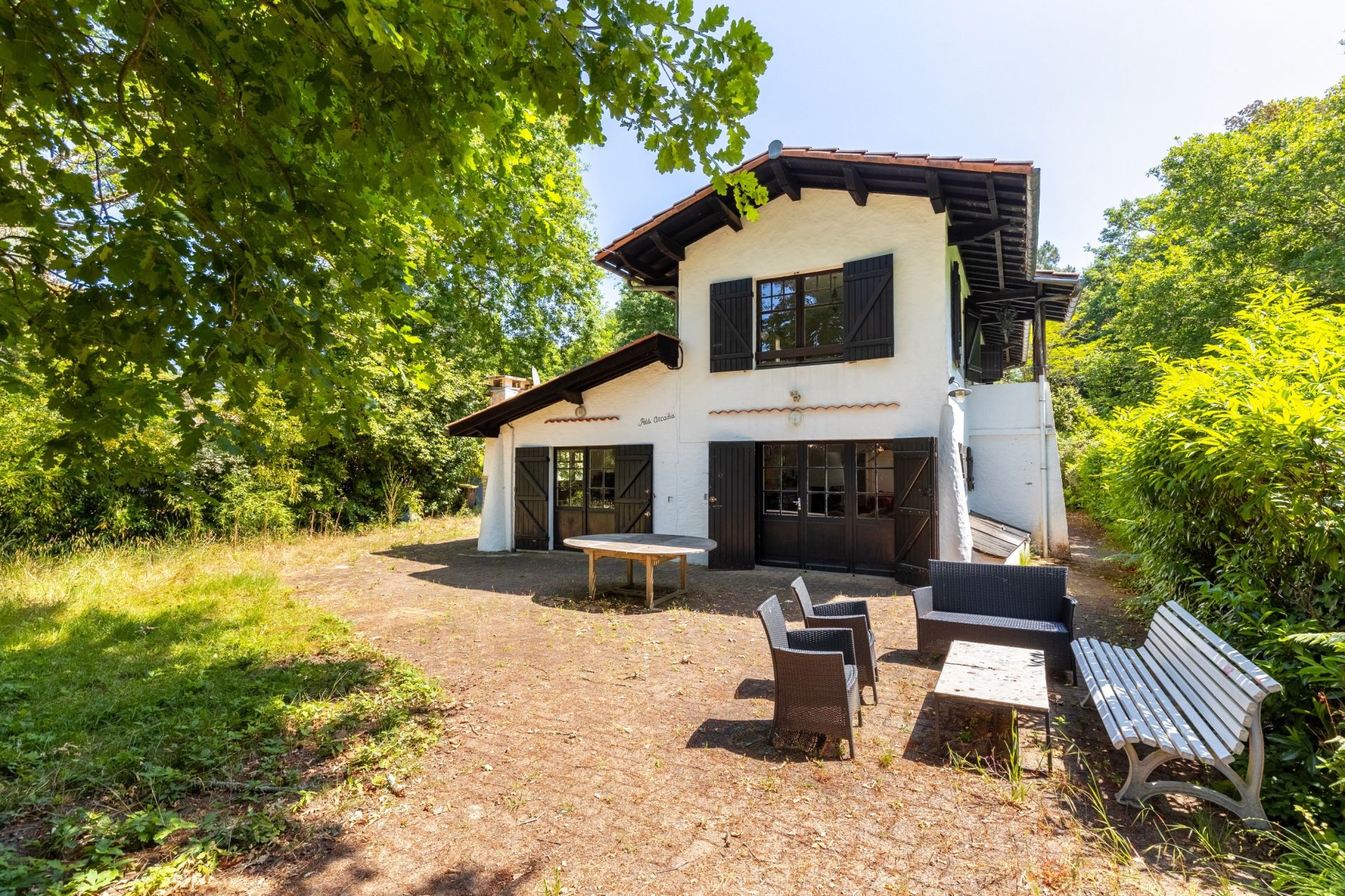 house 8 Rooms for sale on PYLA SUR MER (33115)