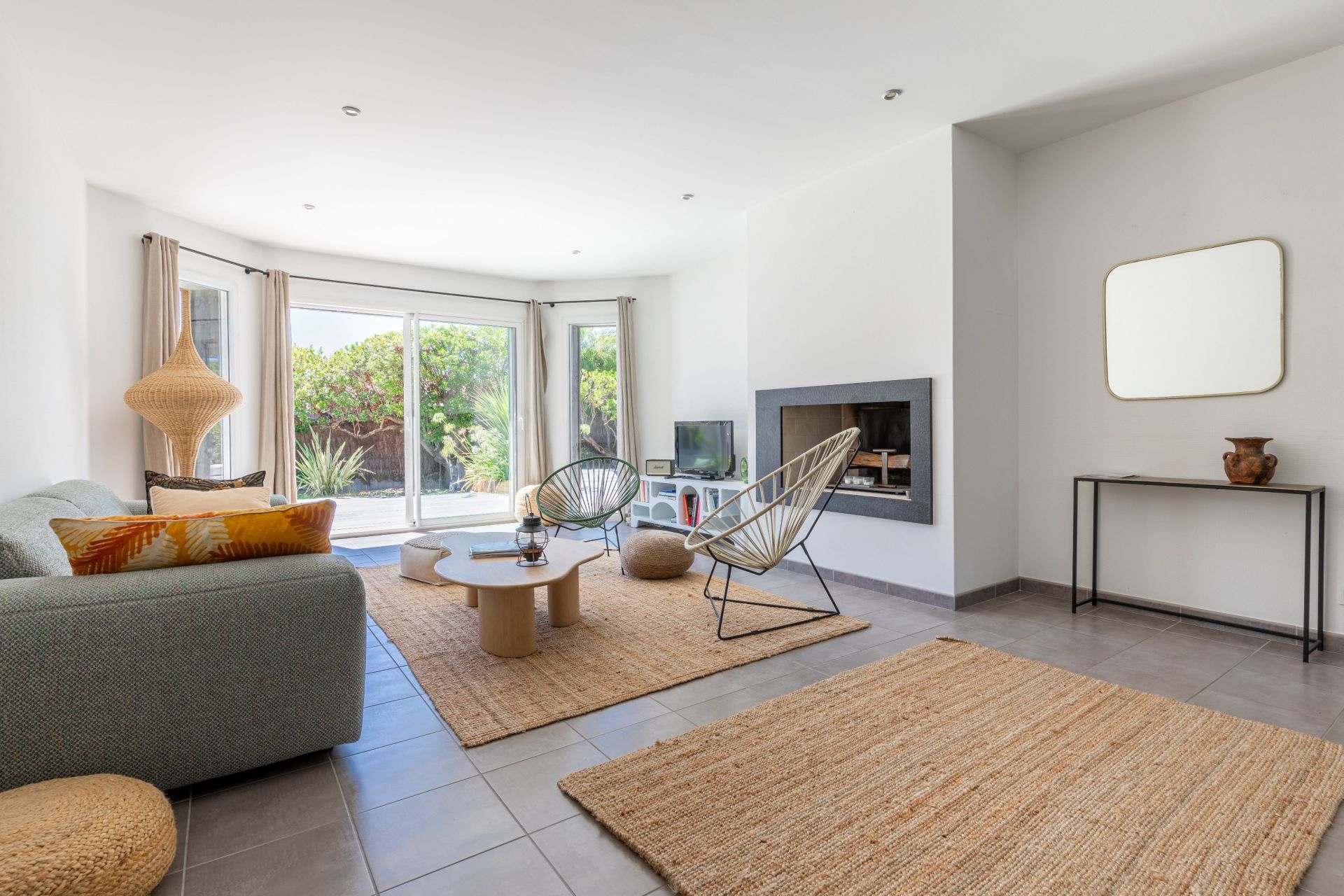 house 7 Rooms for sale on CAP FERRET (33970)