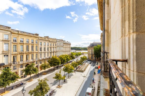 Vente Appartement Bordeaux 5 Pièces 150 m²