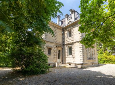 Vente Propriété Bordeaux 13 Pièces 445 m²