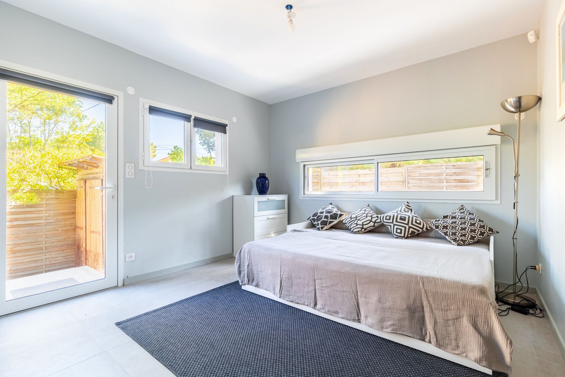 house 6 Rooms for sale on CAP FERRET (33970)
