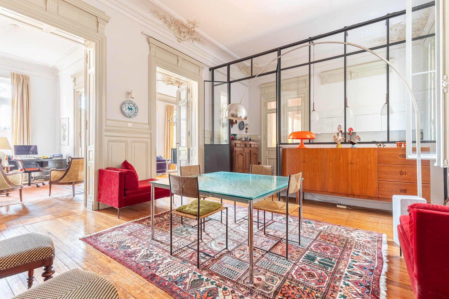 apartment 5 Rooms for sale on BORDEAUX (33000)