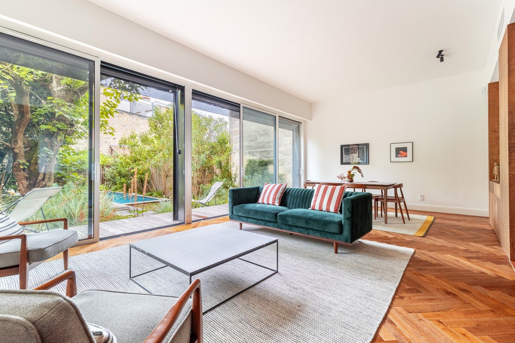 maison 8 Pièces en vente sur BORDEAUX (33000)