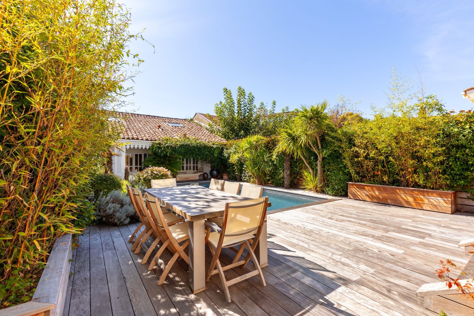 maison 8 Pièces en vente sur BORDEAUX (33000)