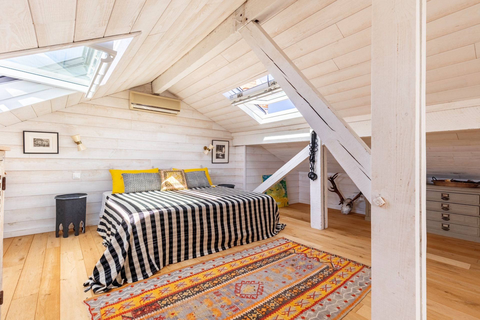 maison 8 Pièces en vente sur BORDEAUX (33000)