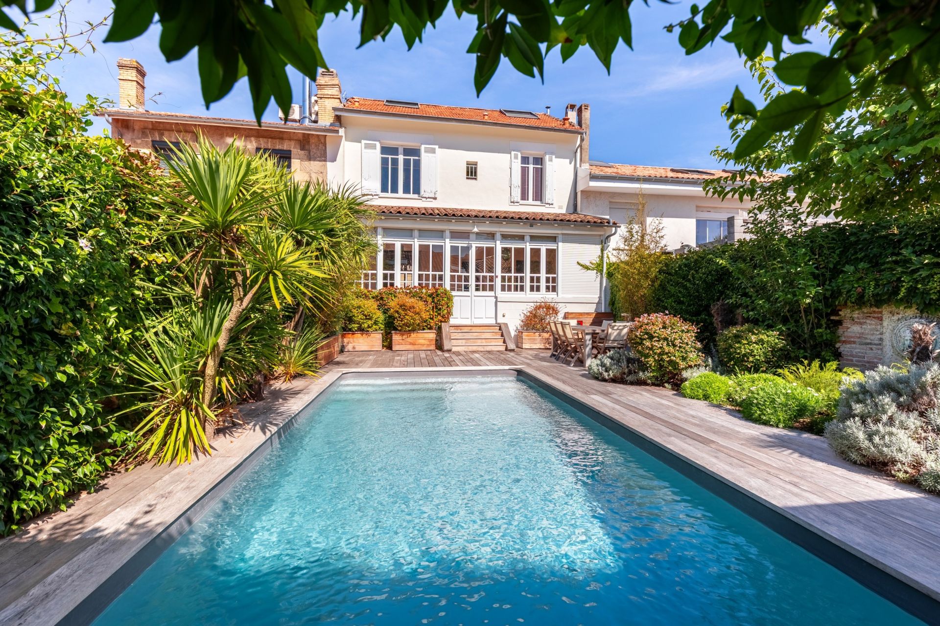 maison 8 Pièces en vente sur BORDEAUX (33000)