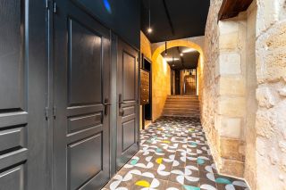 apartment 4 Rooms for sale on BORDEAUX (33000)