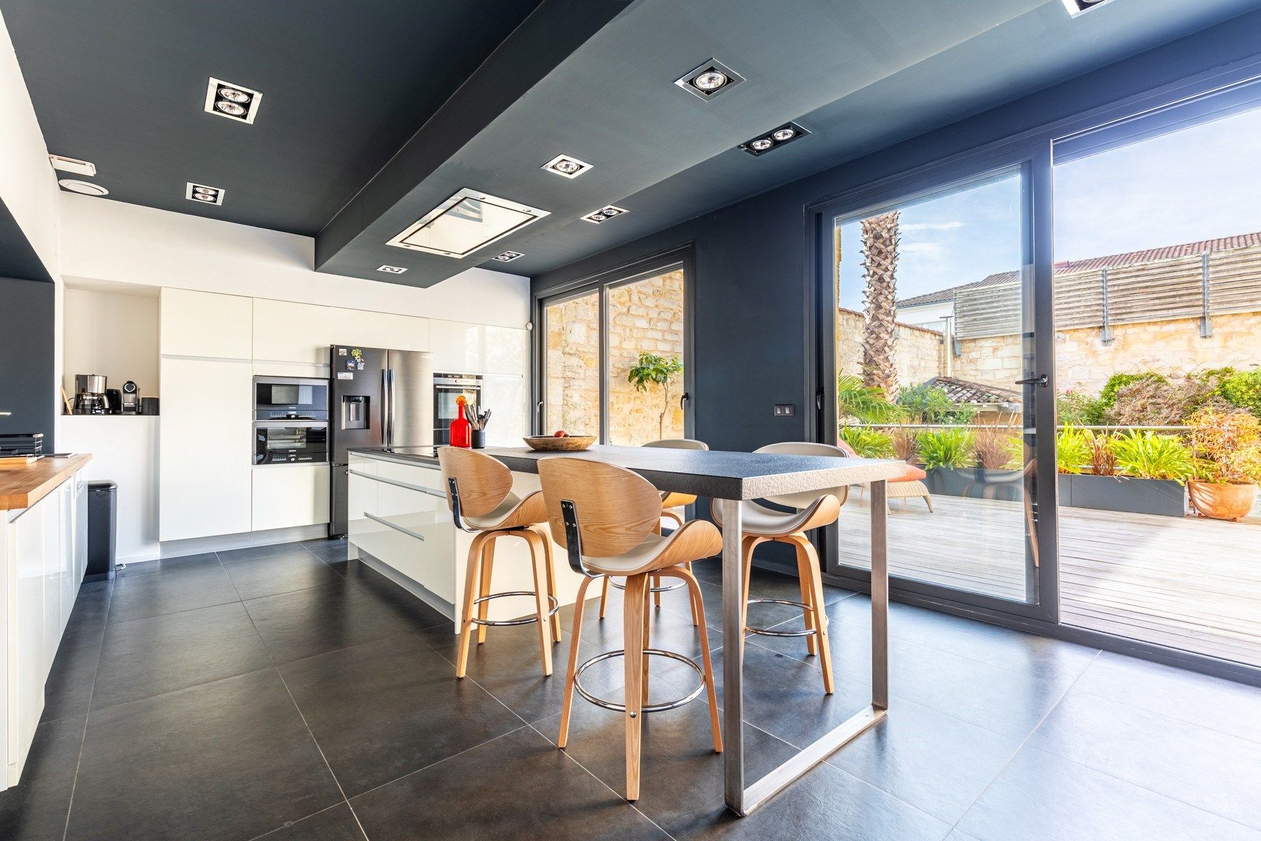 appartement 8 Pièces en vente sur BORDEAUX (33000)