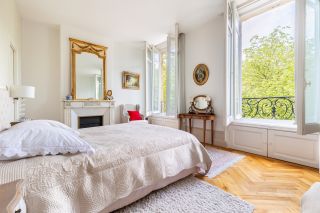 apartment 5 Rooms for sale on BORDEAUX (33000)