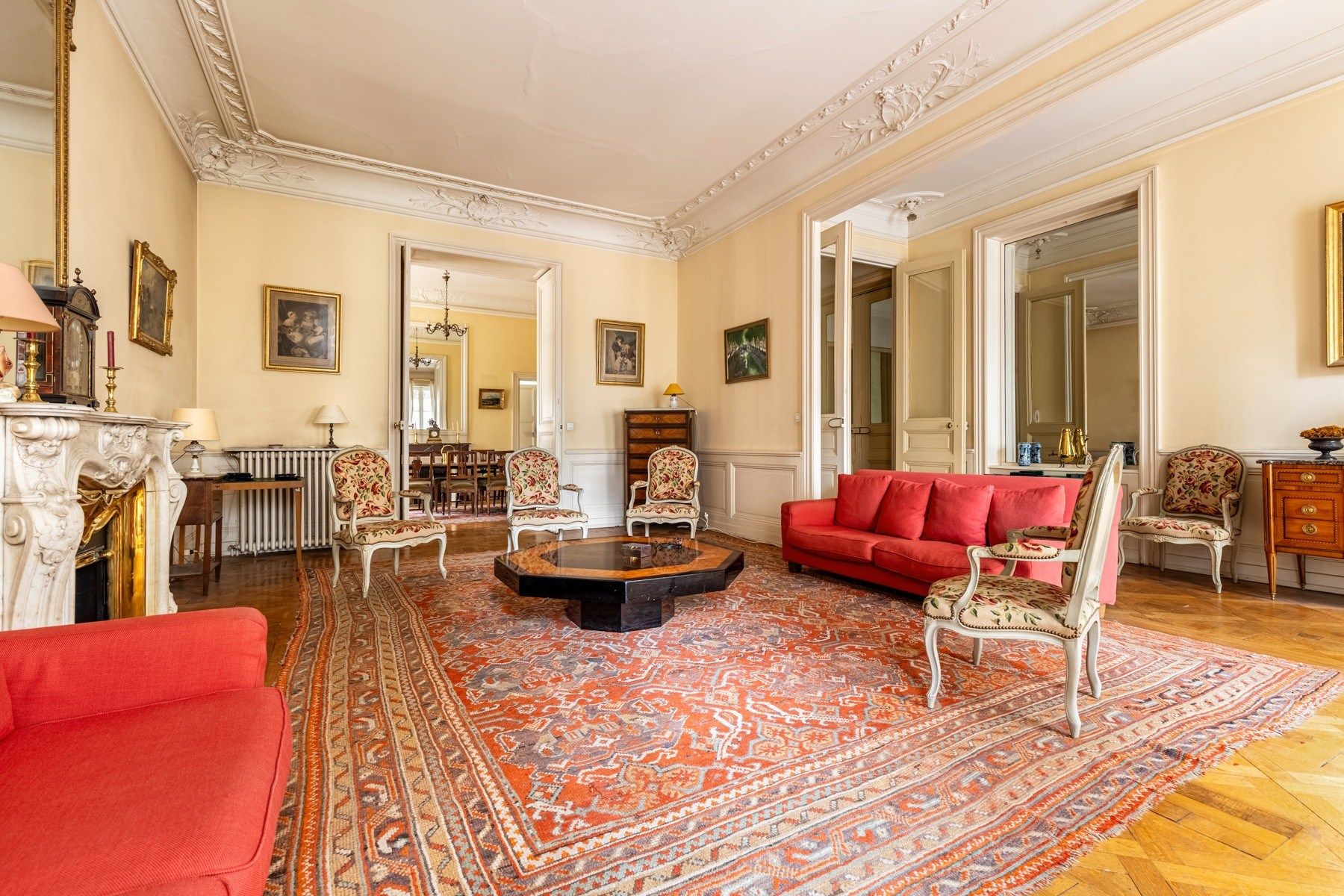 apartment 7 Rooms for sale on BORDEAUX (33000)