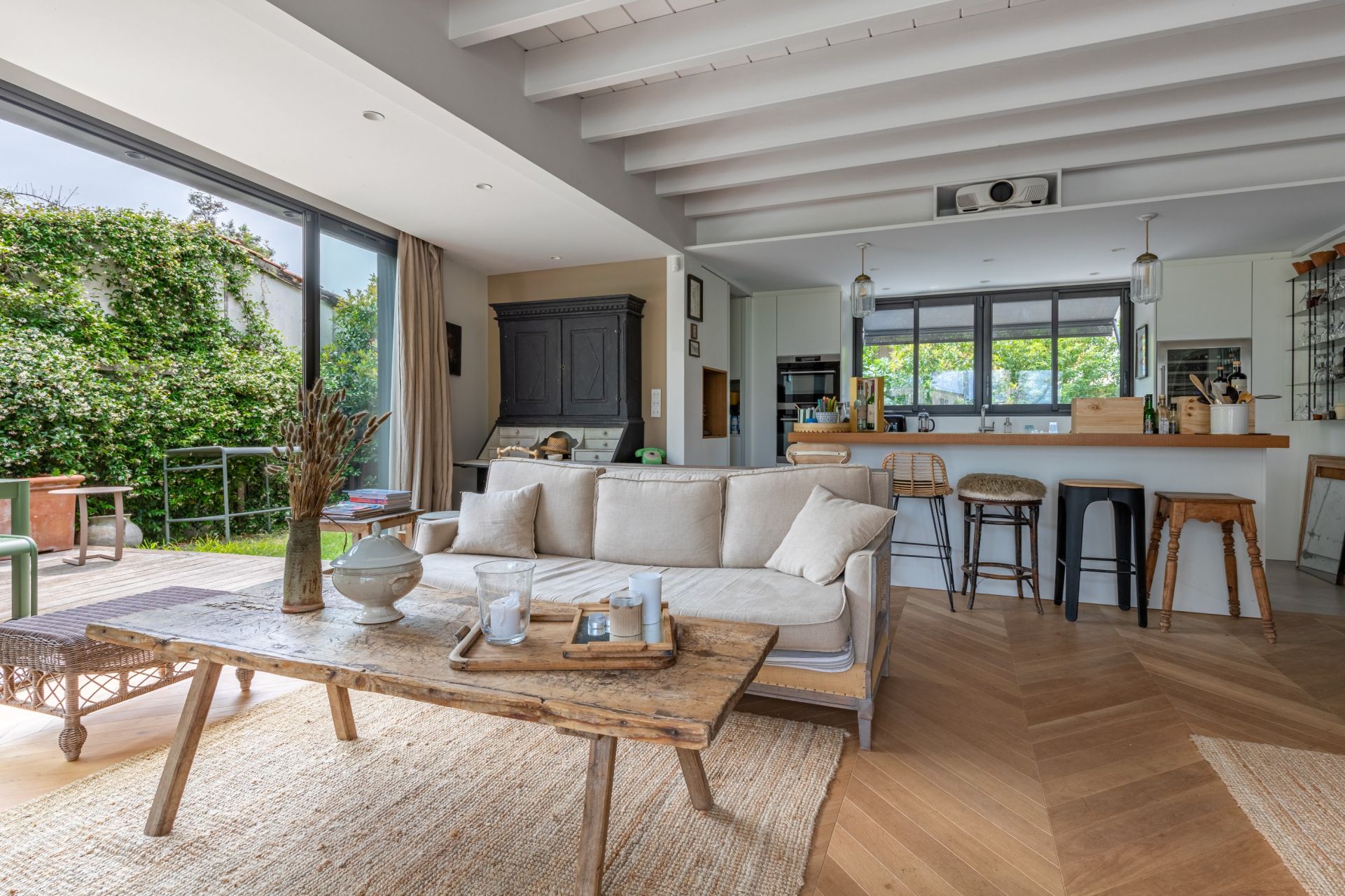 maison 6 Pièces en vente sur CAP FERRET (33970)