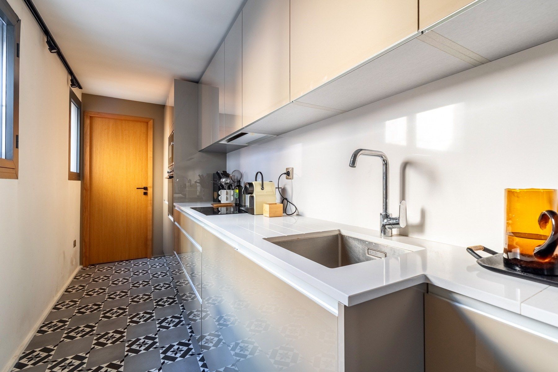 apartment 3 Rooms for sale on BORDEAUX (33000)