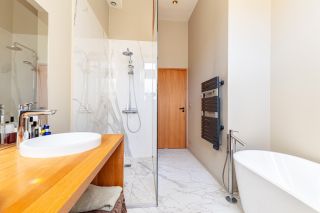 apartment 3 Rooms for sale on BORDEAUX (33000)