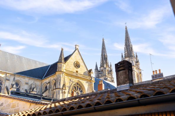 Vente Appartement Bordeaux 3 Pièces 85 m²
