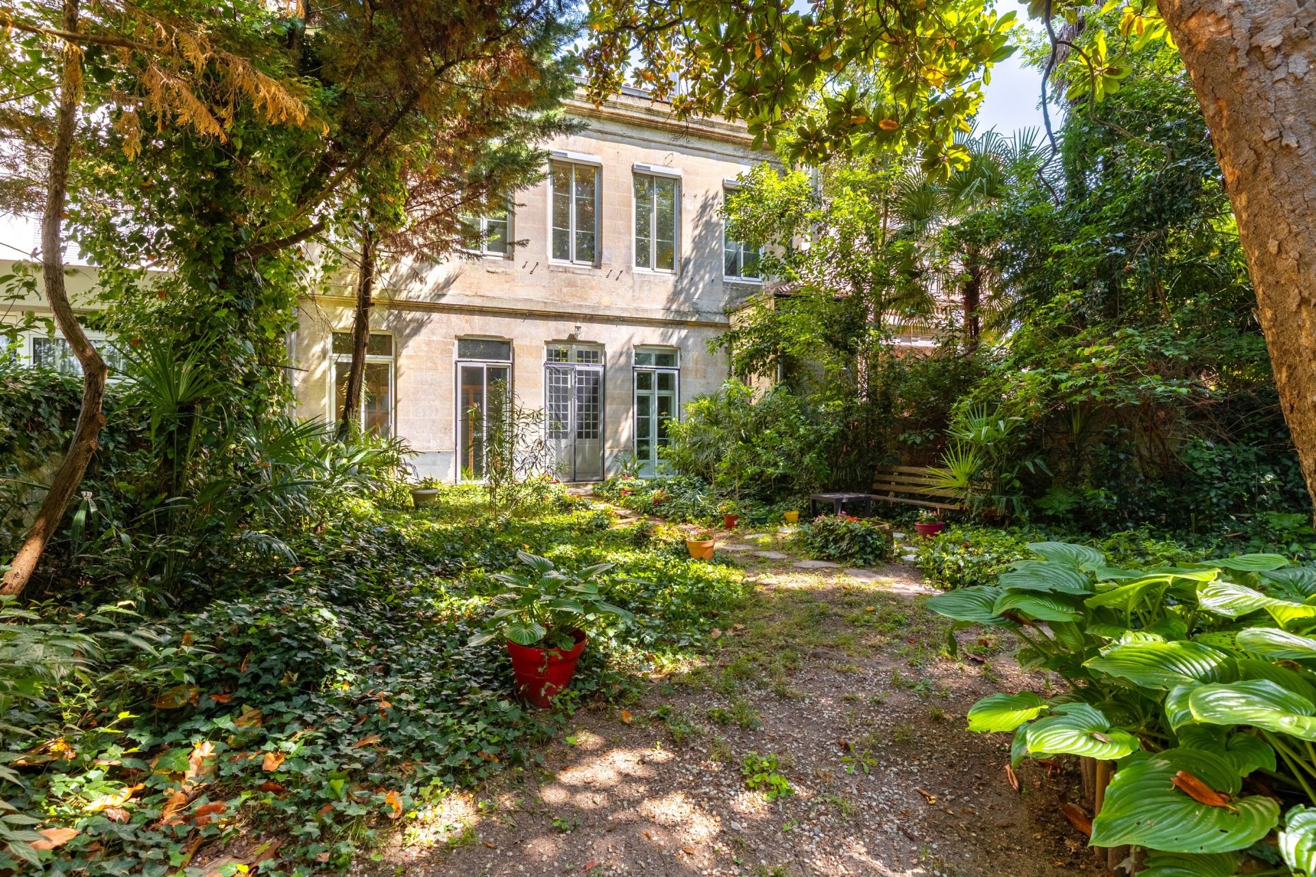 maison 12 Pièces en vente sur BORDEAUX (33000)