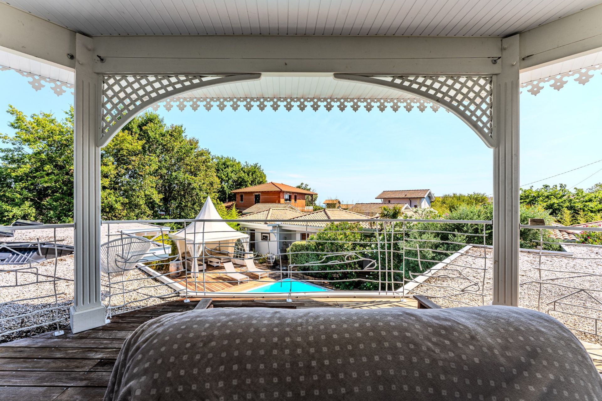 house 11 Rooms for sale on ANDERNOS LES BAINS (33510)