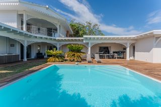 house 11 Rooms for sale on ANDERNOS LES BAINS (33510)