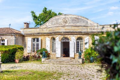 Vente Château Bordeaux 10 Pièces 700 m²