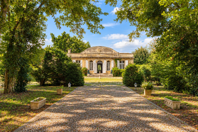 Vente Château Bordeaux 10&nbsp;Pièces 700&nbsp;m²