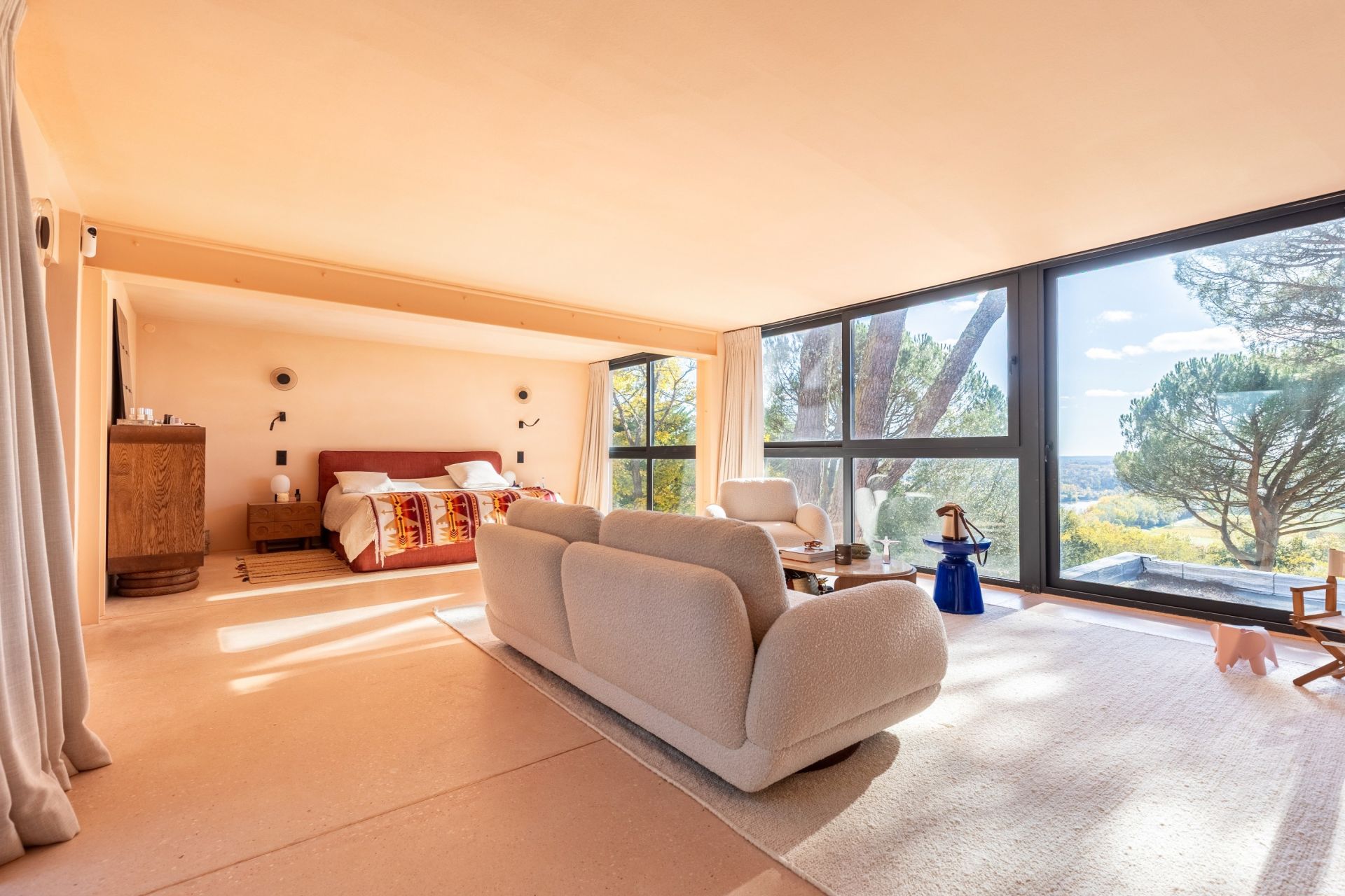 propriété 12 Pièces en vente sur BORDEAUX (33000)