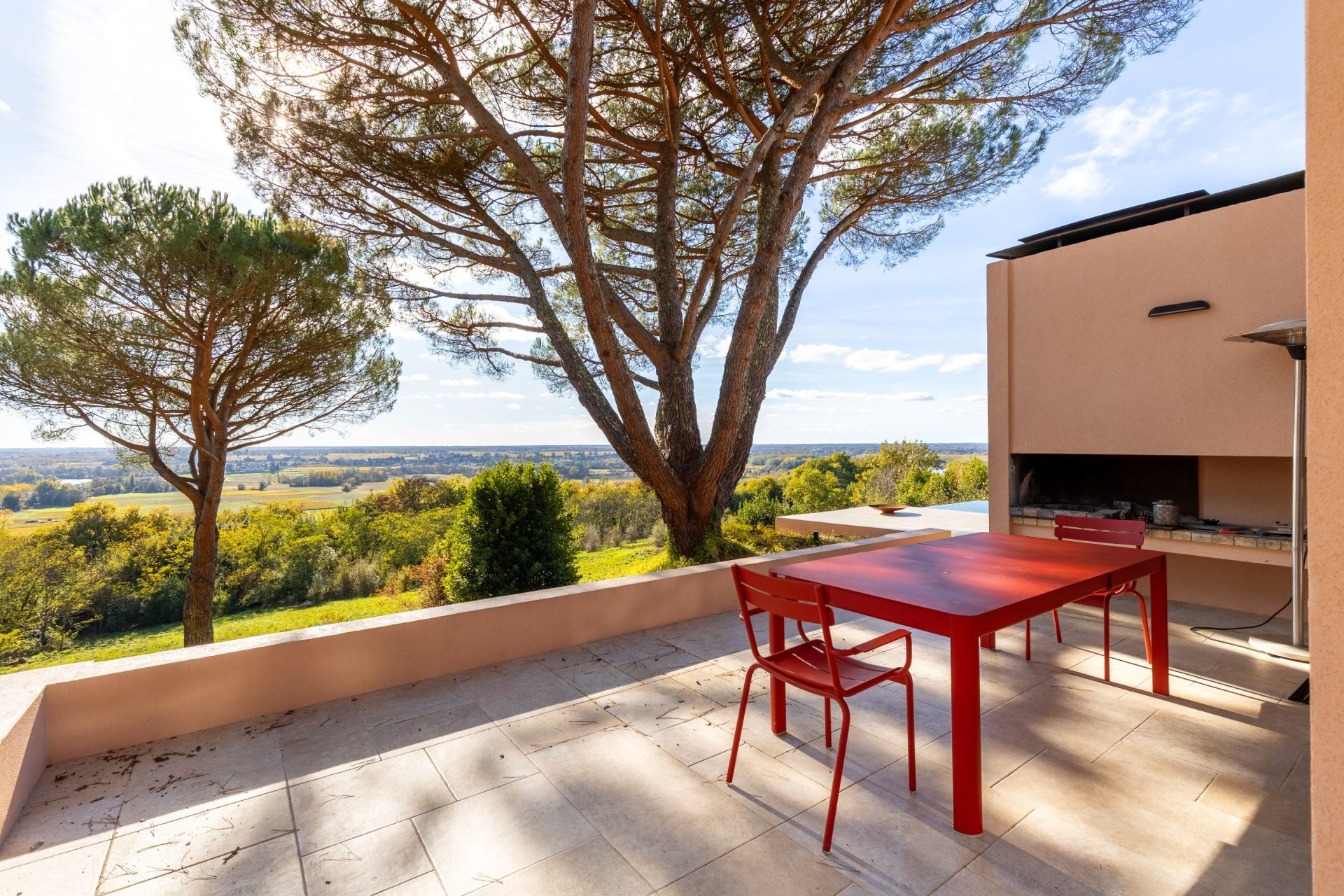 propriété 12 Pièces en vente sur BORDEAUX (33000)