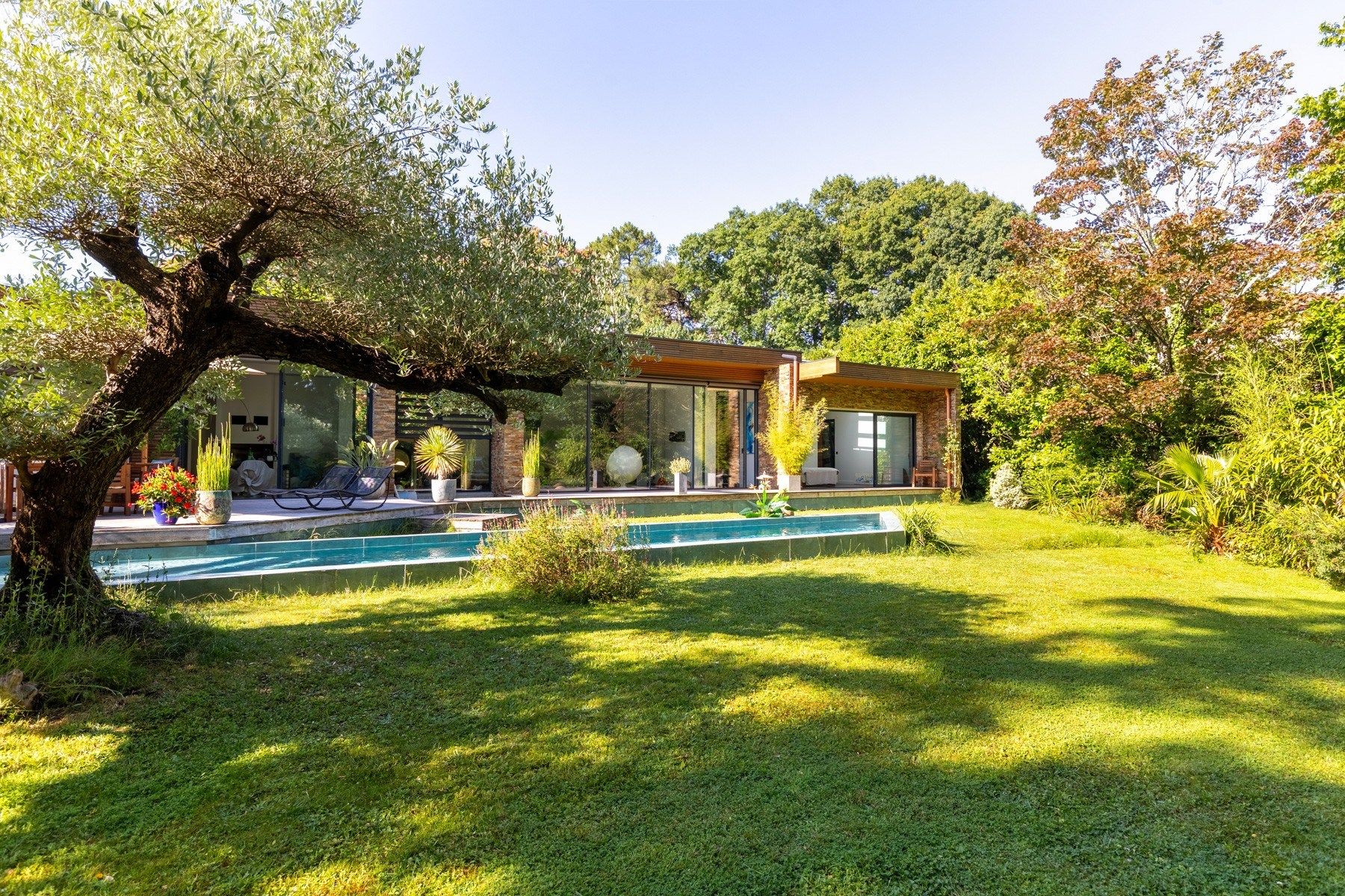 maison 8 Pièces en vente sur BORDEAUX (33000)