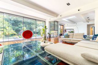 house 8 Rooms for sale on BORDEAUX (33000)