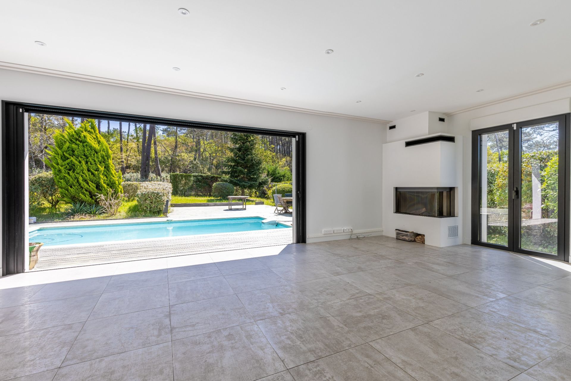 house 5 Rooms for sale on PYLA SUR MER (33115)