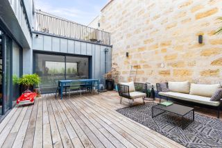 apartment 4 Rooms for sale on BORDEAUX (33000)