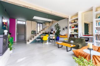 house 5 Rooms for sale on BORDEAUX (33000)