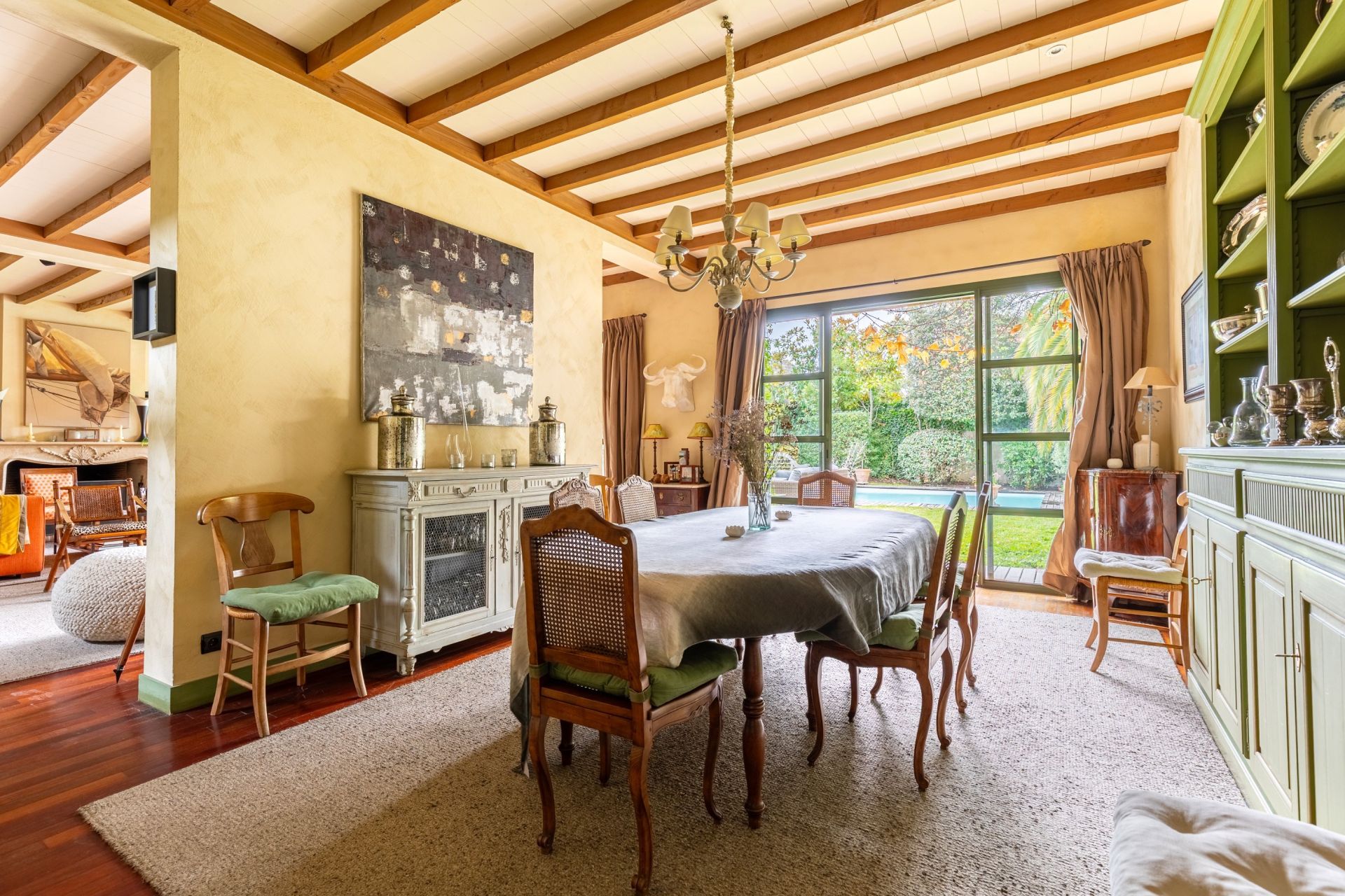 house 10 Rooms for sale on BORDEAUX (33000)