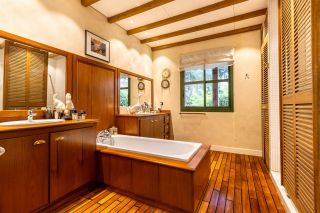 house 10 Rooms for sale on BORDEAUX (33000)